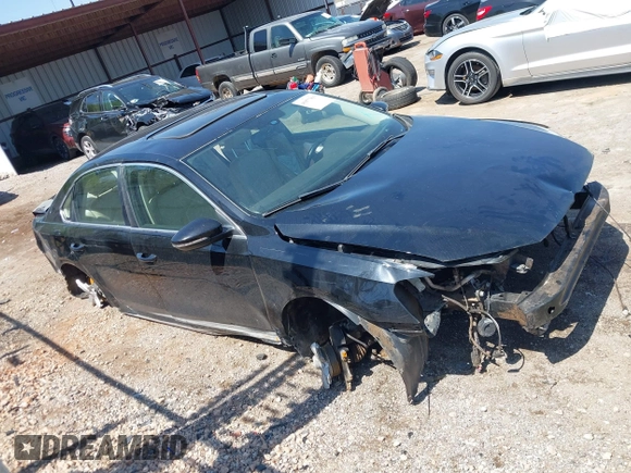 2012 Volkswagen Passat SE z VIN 1VWBH7A37CC065205, wystawiony jako IAAI lot #41977813 z przebiegiem Nie podano mil oraz . Historia ofert i sprzedaży dostępna na DreamBid. Obrazek 14.