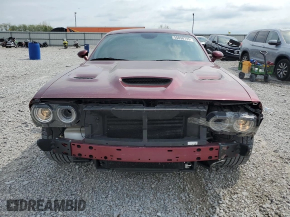 2021 Dodge Challenger R/T Scat Pack z VIN 2C3CDZFJXMH615070, wystawiony jako Copart lot #55098795 z przebiegiem 28 299 mil mil oraz Szkoda całkowita • Salvage title. Historia ofert i sprzedaży dostępna na DreamBid. Obrazek 5.