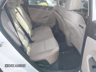 2016 Hyundai Tucson Eco with VIN KM8J3CA23GU192106, listed as a IAAI auction lot 41885799 with 151,781 mi miles. Bid and sale history available at carsss.com. Image 8.