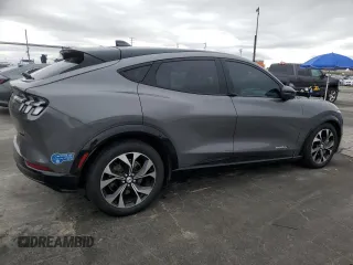 2021 Ford Mustang Mach-E Premium z VIN 3FMTK3SUXMMA09053, wystawiony jako Copart lot #48851195 z przebiegiem 89 767 mil mil oraz Szkody całkowita. Historia ofert i sprzedaży dostępna na DreamBid. Obrazek 3.