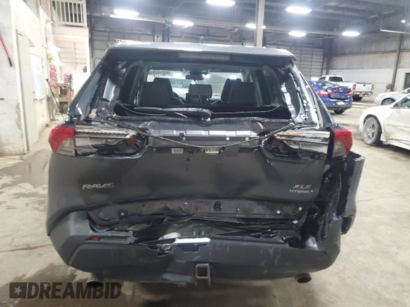 2021 Toyota RAV4 Hybrid LE with VIN 4T3B6RFV8MU009416, listed as a Copart auction lot 45218725 with 132,840 mi miles and Salvage Title. Bid and sale history available at carsss.com. Image 6.