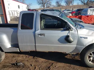2001 Ford Ranger XL Fleet with VIN 1FTZR15U31PA46008, listed as a IAAI auction lot 41667531 with 85,468 mi miles. Bid and sale history available at carsss.com. Image 13.
