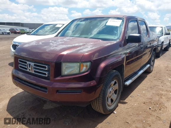 2008 Honda Ridgeline RT with VIN 2HJYK16238H509644, listed as a IAAI auction lot 42406127 with 305,933 mi miles and . Bid and sale history available at DreamBid. Image 2.