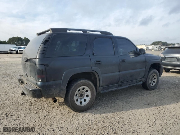 2002 Chevrolet Tahoe LT with VIN 1GNEK13Z02R285658, listed as a Copart auction lot 43216905 with 266,656 mi miles and Salvage Title. Bid and sale history available at carsss.com. Image 3.