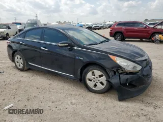 2012 Hyundai Sonata Hybrid z VIN KMHEC4A45CA056676, wystawiony jako Copart lot #59771345 z przebiegiem 200 353 mil mil oraz Czysty tytuł • Clean title. Historia ofert i sprzedaży dostępna na DreamBid. Obrazek 4.