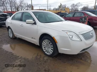2010 Mercury Milan Hybrid z VIN 3MEDM0L37AR654943, wystawiony jako IAAI lot #41694250 z przebiegiem 195 066 mil mil oraz . Historia ofert i sprzedaży dostępna na DreamBid. Obrazek 1.