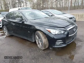 2017 Infiniti Q50 3.0t Premium with VIN JN1EV7AR5HM838044, listed as a IAAI auction lot 42030697 with 104,778 mi miles. Bid and sale history available at carsss.com. Image 1.