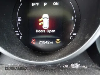 2017 FIAT 500X Lounge with VIN ZFBCFXDB1HP639672, listed as a IAAI auction lot 42033838 with 71,542 mi miles and . Bid and sale history available at DreamBid. Image 16.