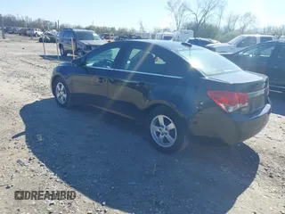 2015 Chevrolet Cruze LT with VIN 1G1PC5SB3F7113824, listed as a IAAI auction lot 42220643 with 122,213 mi miles and . Bid and sale history available at DreamBid. Image 3.