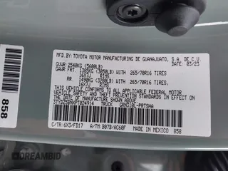 2023 Toyota Tacoma SR5 z VIN 3TYDZ5BNXPT024914, wystawiony jako IAAI lot #41302756 z przebiegiem 20 307 mil mil oraz . Historia ofert i sprzedaży dostępna na DreamBid. Obrazek 9.