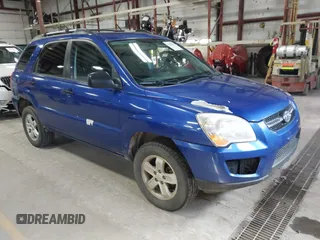 2009 Kia Sportage LX with VIN KNDJE723897619956, listed as a IAAI auction lot 41886815 with 258,426 mi miles. Bid and sale history available at carsss.com. Image 1.