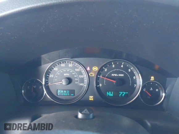 2007 Jeep Commander Sport with VIN 1J8HH48K87C651256, listed as a IAAI auction lot 41294961 with 313,965 mi miles and . Bid and sale history available at DreamBid. Image 7.