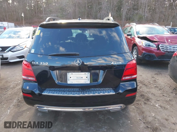2015 Mercedes-Benz GLK with VIN WDCGG8JB2FG424783, listed as a IAAI auction lot 41752844 with 110,075 mi miles. Bid and sale history available at carsss.com. Image 17.