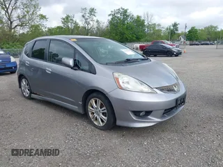 2010 Honda Fit Sport с VIN JHMGE8G48AC020700, выставлен на аукционе IAAI как лот 42192130 с пробегом 225 541 миль миль и . История ставок и продаж доступна на DreamBid. Изображение 1.