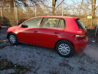 2013 Volkswagen Golf с VIN WVWDA7AJ6DW120015, выставлен на аукционе Copart как лот 81276104 с пробегом 121 359 миль миль и Списание • Salvage title. История ставок и продаж доступна на DreamBid. Изображение 2.