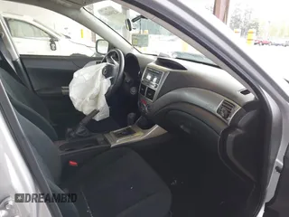 2009 Subaru Impreza i z VIN JF1GE61659H520513, wystawiony jako IAAI lot #42096406 z przebiegiem 109 782 mil mil oraz . Historia ofert i sprzedaży dostępna na DreamBid. Obrazek 5.
