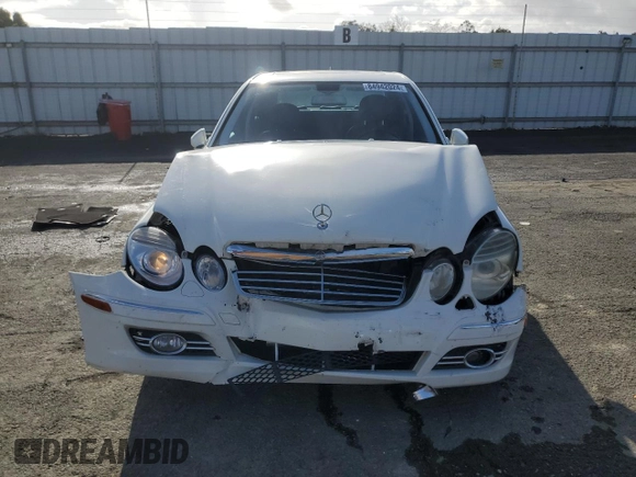 2007 Mercedes-Benz E-Class 3.5L with VIN WDBUF56X47B084760, listed as a Copart auction lot 84942024 with 117,213 mi miles and Salvage Title. Bid and sale history available at carsss.com. Image 5.