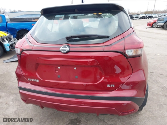 2022 Nissan Kicks SR with VIN 3N1CP5DV1NL496189, listed as a IAAI auction lot 41401981 with 33,969 mi miles. Bid and sale history available at carsss.com. Image 17.