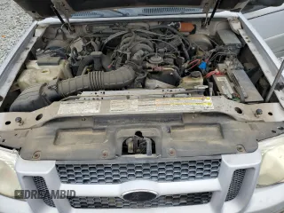 2001 Ford Explorer Sport z VIN 1FMYU60E91UC17672, wystawiony jako Copart lot #86739594 z przebiegiem 232 066 mil mil oraz Tytuł czysty. Historia ofert i sprzedaży dostępna na DreamBid. Obrazek 12.