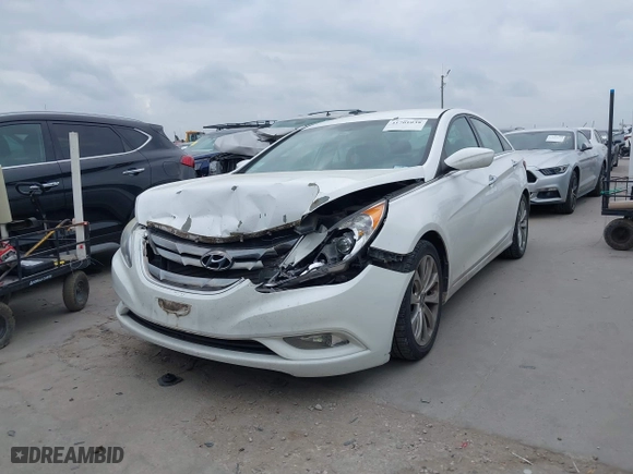 2013 Hyundai Sonata SE with VIN 5NPEC4AC0DH799302, listed as a IAAI auction lot 41701038 with 121,975 mi miles. Bid and sale history available at carsss.com. Image 17.