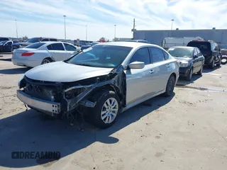 2015 Nissan Altima 2.5 S with VIN 1N4AL3AP4FN319380, listed as a IAAI auction lot 41477898 with 107,777 mi miles. Bid and sale history available at carsss.com. Image 2.