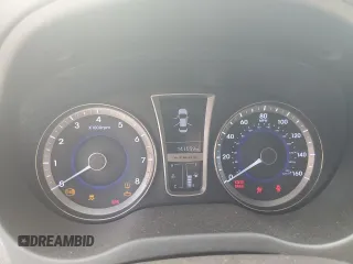 2013 Hyundai Azera with VIN KMHFG4JG6DA221364, listed as a Copart auction lot 52316895 with 141,559 mi miles and Salvage Title. Bid and sale history available at carsss.com. Image 9.