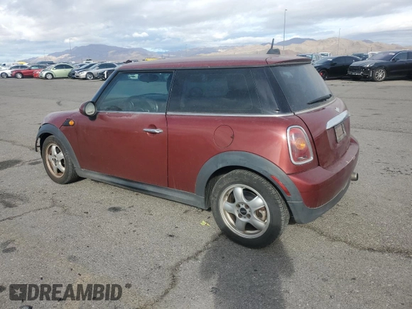 2008 MINI Hardtop with VIN WMWMF33548TU65011, listed as a Copart auction lot 82175524 with 197,702 mi miles and Salvage title. Bid and sale history available at DreamBid. Image 2.