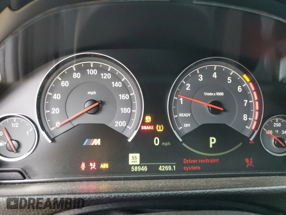 2018 BMW M4 z VIN WBS4Y9C54JAC87520, wystawiony jako Copart lot #81470374 z przebiegiem 58 946 mil mil oraz Szkoda całkowita • Salvage title. Historia ofert i sprzedaży dostępna na DreamBid. Obrazek 9.