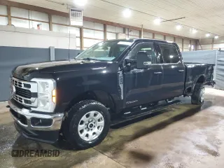 2024 Ford Super Duty F-250 SRW XL with VIN 1FT7W2BT7RED53643, listed as a Copart auction lot 53828085 with 36,514 mi miles and Clean Title. Bid and sale history available at carsss.com. Image 1.