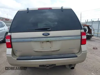 2017 Ford Expedition XLT with VIN 1FMJU1HT9HEA23638, listed as a IAAI auction lot 42130179 with Not provided miles and . Bid and sale history available at DreamBid. Image 16.