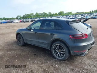 2018 Porsche Macan S with VIN WP1AB2A51JLB31120, listed as a IAAI auction lot 42543887 with 131,088 mi miles and . Bid and sale history available at DreamBid. Image 3.