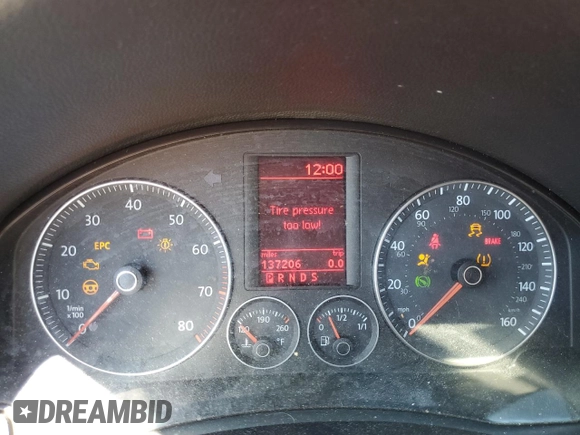 2009 Volkswagen Eos Komfort with VIN WVWBA71F59V018351, listed as a Copart auction lot 49498645 with 137,206 mi miles and Salvage Title. Bid and sale history available at DreamBid. Image 9.