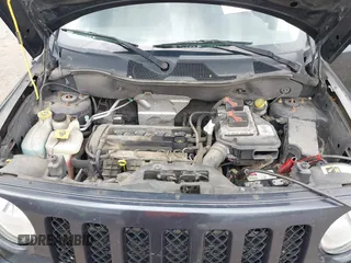 2016 Jeep Patriot Sport SE z VIN 1C4NJPBA7GD526498, wystawiony jako IAAI lot #42295160 z przebiegiem 143 241 mil mil oraz . Historia ofert i sprzedaży dostępna na DreamBid. Obrazek 10.