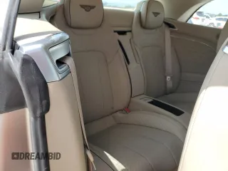 2020 Bentley Continental GT GT V8 z VIN SCBDG4ZG9LC076973, wystawiony jako Copart lot #72049924 z przebiegiem Nie podano mil oraz Nie do naprawy • Non repairable. Historia ofert i sprzedaży dostępna na DreamBid. Obrazek 10.