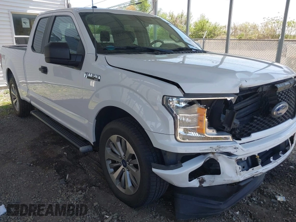 2018 Ford F-150 XL z VIN 1FTEX1CP3JFC70015, wystawiony jako IAAI lot #42095308 z przebiegiem 95 327 mil mil oraz . Historia ofert i sprzedaży dostępna na DreamBid. Obrazek 1.