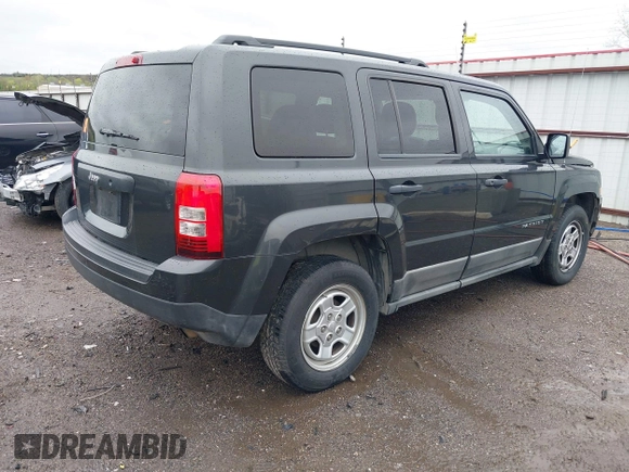 2011 Jeep Patriot Sport with VIN 1J4NT1GA9BD122962, listed as a IAAI auction lot 41903341 with 114,297 mi miles and . Bid and sale history available at carsss.com. Image 4.