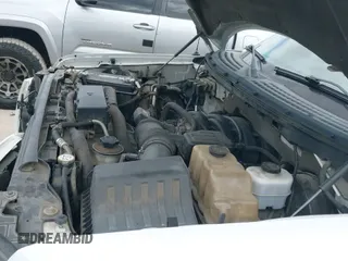 2009 Ford F-150 XL z VIN 1FTRF12819KB23175, wystawiony jako IAAI lot #40892119 z przebiegiem 264 352 mil mil oraz . Historia ofert i sprzedaży dostępna na DreamBid. Obrazek 12.