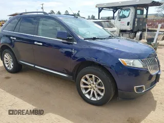 2011 Lincoln MKX with VIN 2LMDJ6JK5BBJ01523, listed as a IAAI auction lot 41886704 with 155,239 mi miles. Bid and sale history available at carsss.com. Image 1.