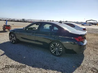2018 BMW 3 Series 330i with VIN WBA8B9C53JK677362, listed as a Copart auction lot 61203095 with 59,724 mi miles and Salvage title. Bid and sale history available at DreamBid. Image 2.