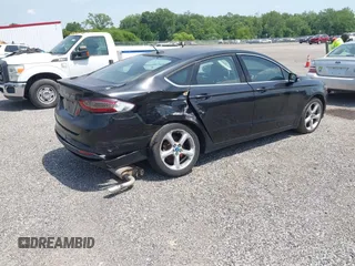 2013 Ford Fusion SE с VIN 3FA6P0H7XDR335902, выставлен на аукционе IAAI как лот 42561492 с пробегом Не указан миль и . История ставок и продаж доступна на DreamBid. Изображение 4.