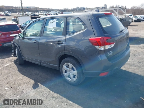 2022 Subaru Forester z VIN JF2SKAAC9NH410405, wystawiony jako IAAI lot #41636802 z przebiegiem 87 056 mil mil oraz . Historia ofert i sprzedaży dostępna na DreamBid. Obrazek 3.