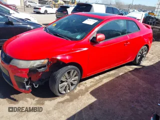 2012 Kia Forte SX с VIN KNAFW6A33C5498686, выставлен на аукционе IAAI как лот 41747759 с пробегом 193 318 миль миль и . История ставок и продаж доступна на DreamBid. Изображение 18.