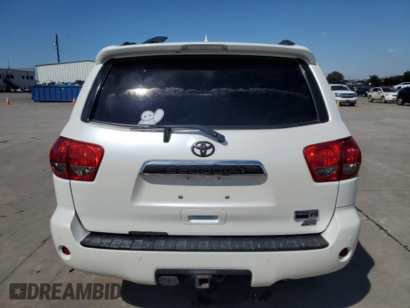 2014 Toyota Sequoia Platinum with VIN 5TDDW5G15ES109389, listed as a Copart auction lot 70515204 with 187,051 mi miles and Salvage Title. Bid and sale history available at carsss.com. Image 6.