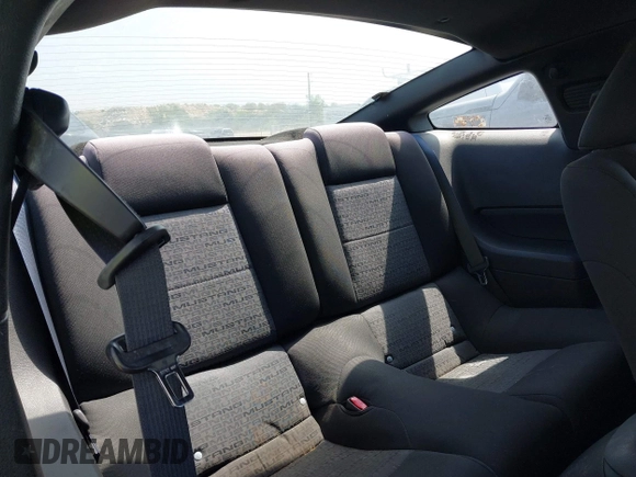 2008 Ford Mustang Deluxe with VIN 1ZVHT80N685119283, listed as a IAAI auction lot 41930262 with 93,445 mi miles and . Bid and sale history available at DreamBid. Image 8.