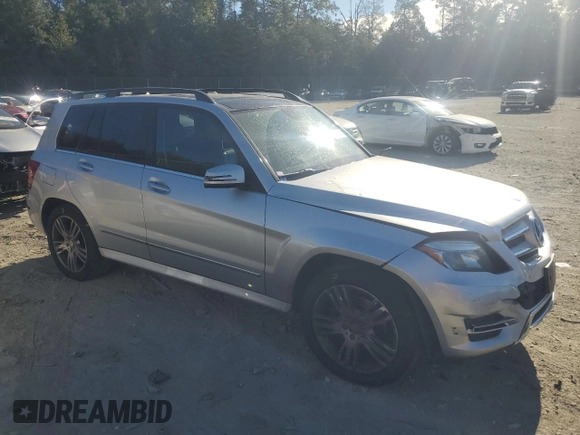 2015 Mercedes-Benz GLK 350 with VIN WDCGG8JB7FG396639, listed as a Copart auction lot 74682394 with 134,635 mi miles and Salvage Title. Bid and sale history available at DreamBid. Image 4.