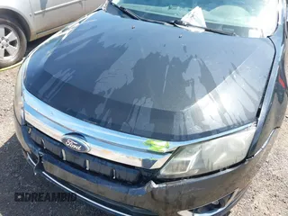 2011 Ford Fusion SE with VIN 3FAHP0HA6BR153888, listed as a IAAI auction lot 42009992 with 213,676 mi miles. Bid and sale history available at carsss.com. Image 10.