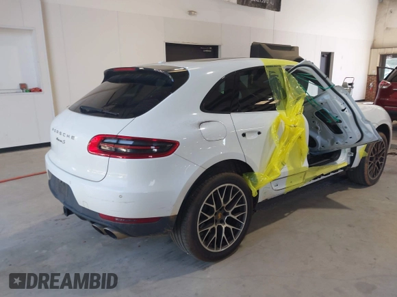 2016 Porsche Macan S with VIN WP1AB2A50GLB50914, listed as a IAAI auction lot 42603582 with 95,200 mi miles and . Bid and sale history available at DreamBid. Image 4.