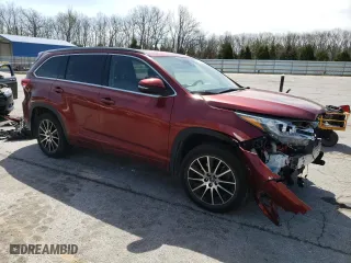 2018 Toyota Highlander SE with VIN 5TDJZRFH9JS551893, listed as a Copart auction lot 52617235 with 82,165 mi miles and Salvage Title. Bid and sale history available at carsss.com. Image 4.