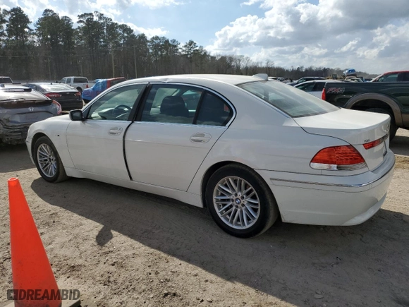 2004 BMW 7 Series 745Li with VIN WBAGN635C4DS52148, listed as a Copart auction lot 44372875 with 0 mi miles and Clean Title. Bid and sale history available at carsss.com. Image 2.