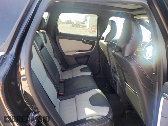 2015 Volvo XC60 T5 Drive-E Platinum с VIN YV440MDD9F2626016, выставлен на аукционе Copart как лот 82492164 с пробегом 167 072 миль миль и Чистый • Clean title. История ставок и продаж доступна на DreamBid. Изображение 11.